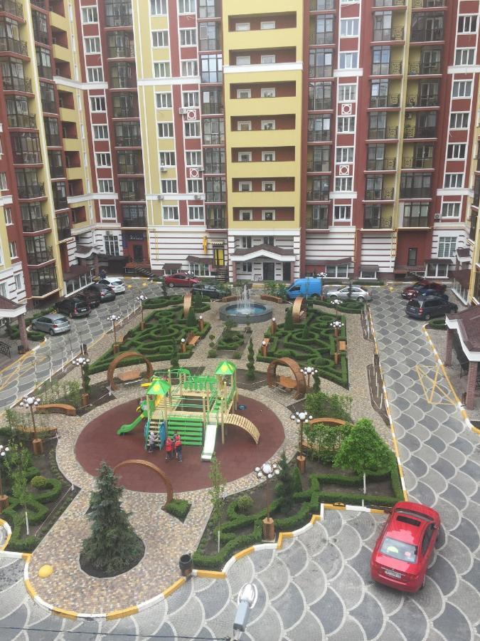 Сучасна Та Простора Квартира В Гарному Районі Міста Біля Парку Irpin Extérieur photo