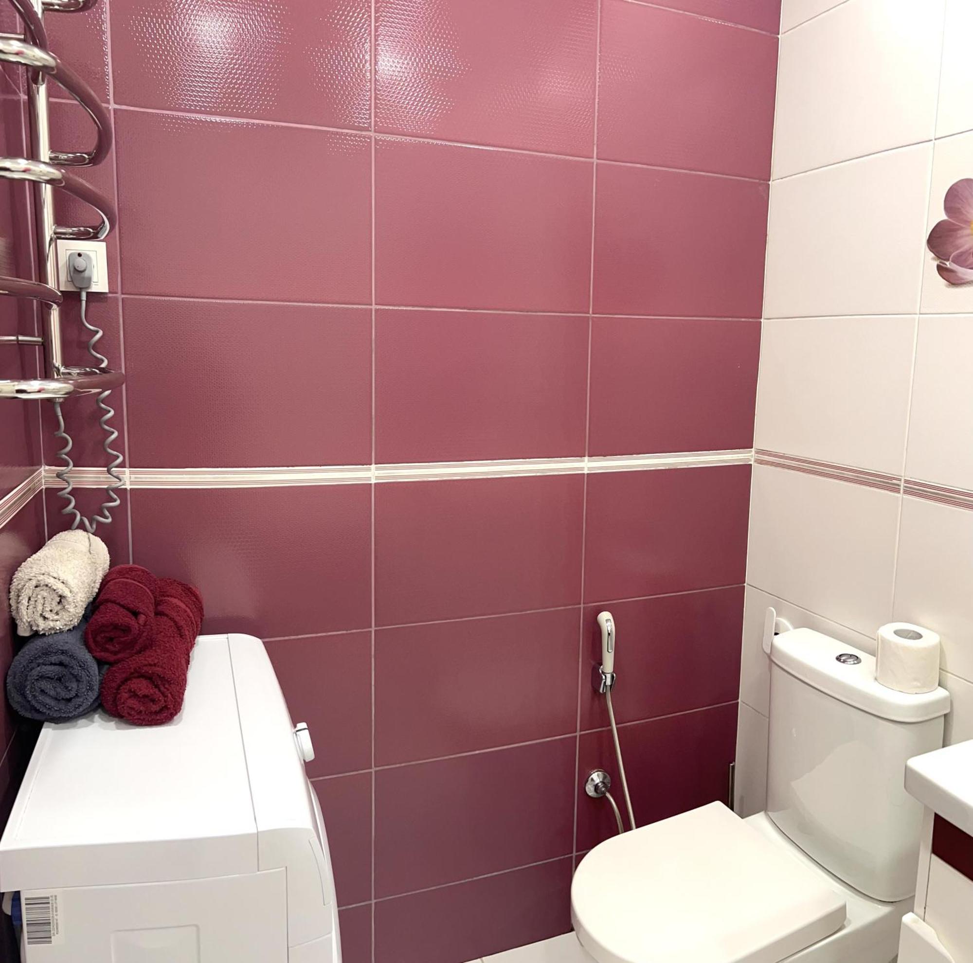 Сучасна Та Простора Квартира В Гарному Районі Міста Біля Парку Irpin Extérieur photo
